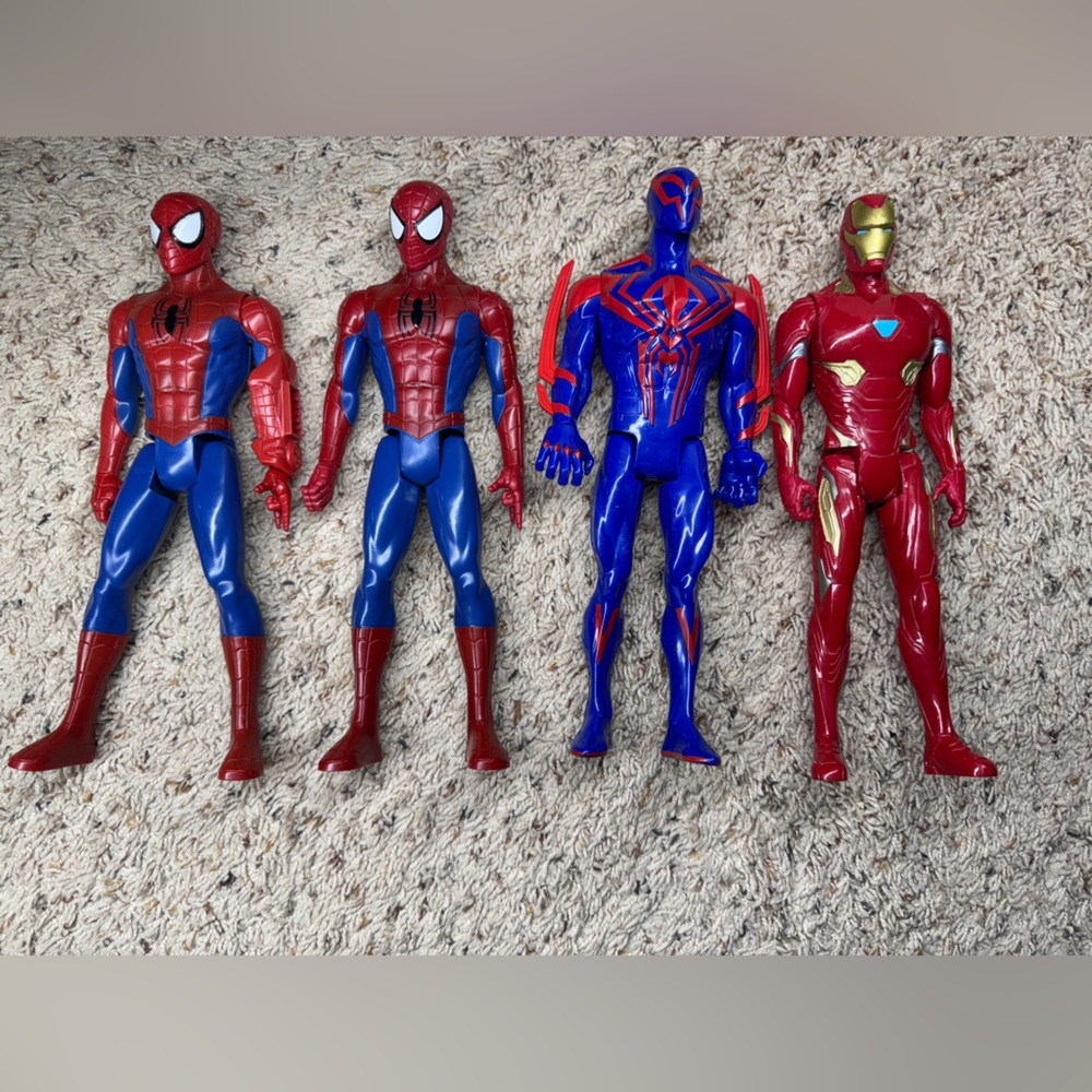Marvel Spiderman IRONMAN Toy figures lot of 4